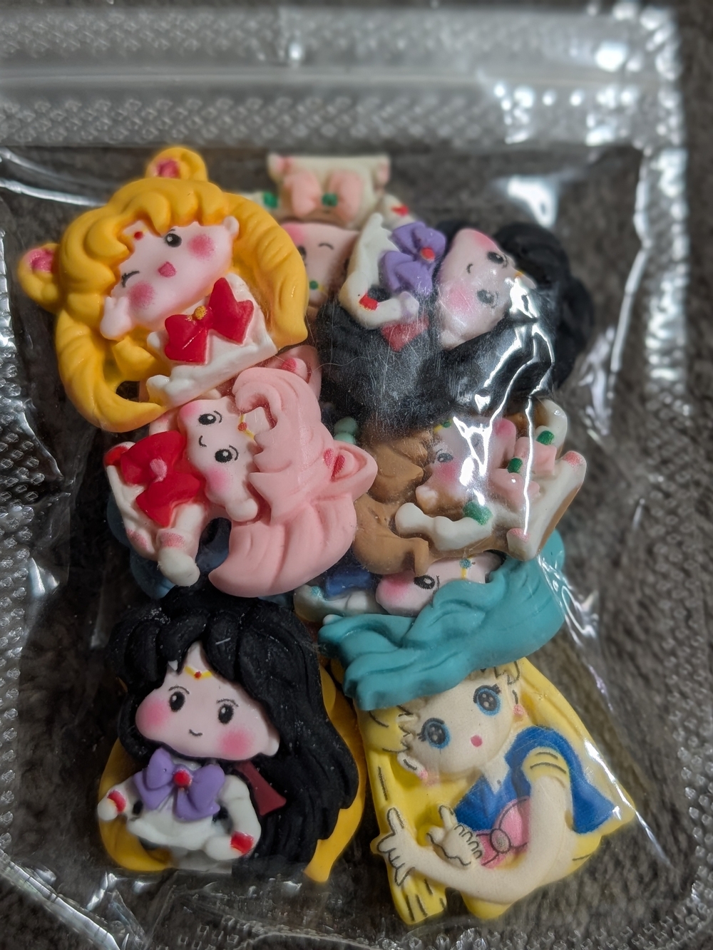 Cute Assorted Anime Girl Resin Charms - Multicolor